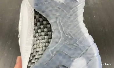 Retro Jordan 408201-101 11 'Silver Anniversary' Air 0510